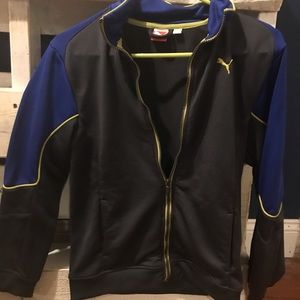 Puma zip up worn once
